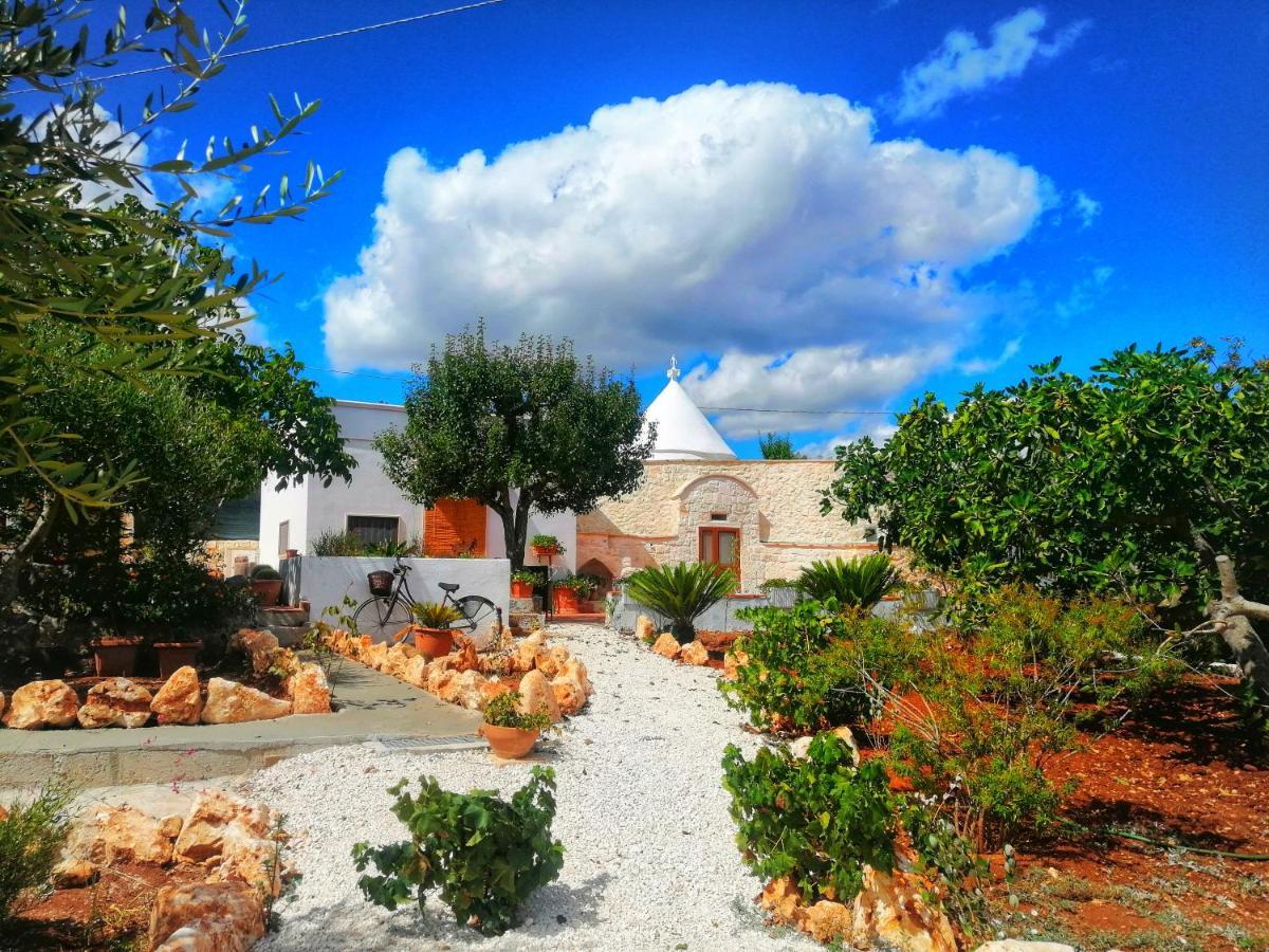 Gasthaus Trullo Il Melograno Ostuni Exterior foto