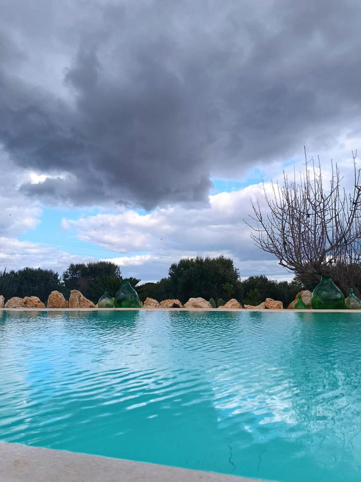 Gasthaus Trullo Il Melograno Ostuni Exterior foto
